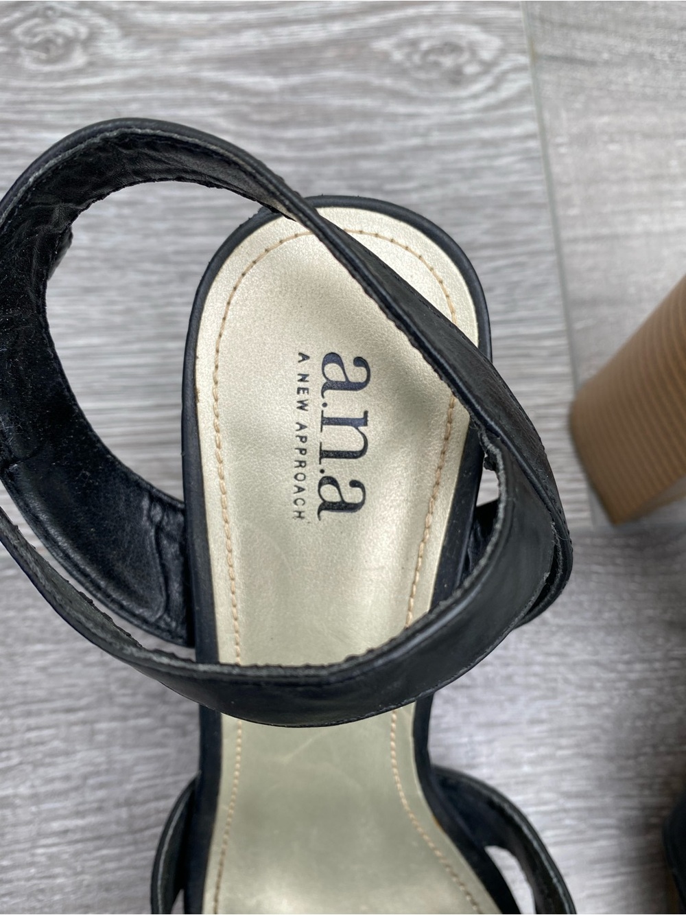 a.n.a Women’s Black Slingback Heels Size 7.5 - Picture 3 of 9